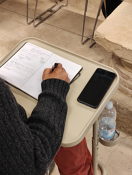 Termina il corso ‘Scrivere un libro’. Consegna dei diplomi a tredici aspiranti scrittori.