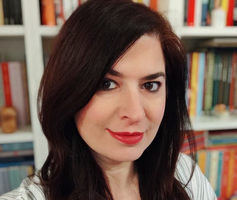 elena-giorgi-la lettrice geniale - corso per diventare book influencer 2024